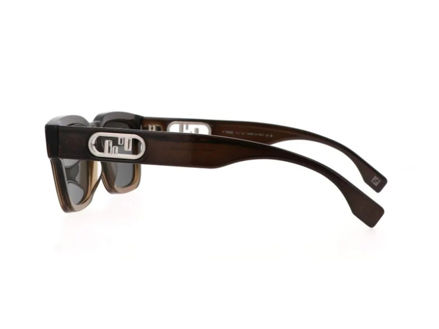 Сонцезахисні окуляри FENDI FE40107F 50A 56 мм TINTED GREY. Фото 3